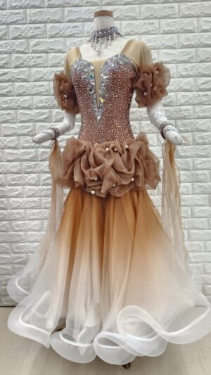 【試着・レンタル・購入】社交ダンスドレス 　ブラウン　SMサイズ　スタンダードドレス　