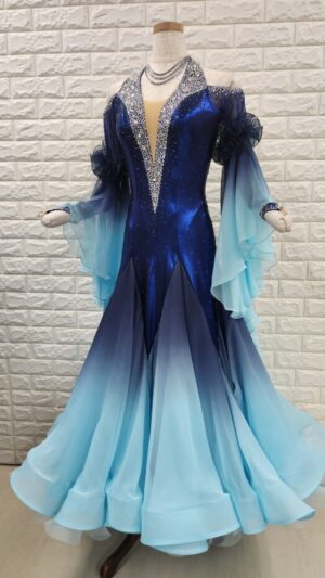 【試着・レンタル・購入】社交ダンスドレス　SMサイズ　ネイビー×ブルー　スタンダードドレス759-SM