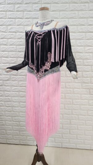 【試着・レンタル・購入】社交ダンスドレス　LLサイズ　ブラック/ピンク　ラテンドレス683-LL