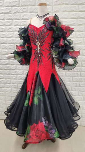 【試着・レンタル・購入】社交ダンスドレス　Mサイズ　赤黒　スタンダードドレス833-M