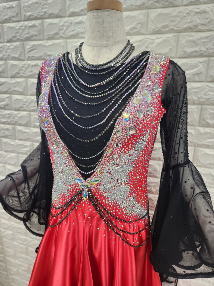 試着・レンタル・購入】社交ダンスドレス LLサイズ 赤黒 パソ用ラテン