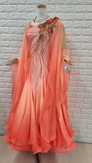 公式】社交ダンスドレス通販なら白樺ドレス｜レンタル全国対応