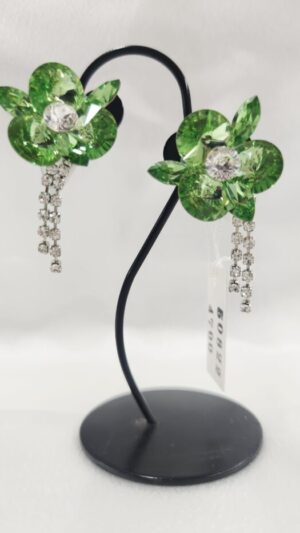 社交ダンスアクセサリー　イヤリング　きみどり137