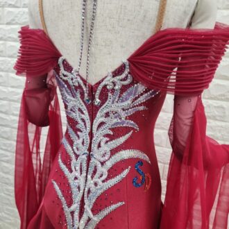 社交ダンスドレスの競技用とデモ用の違い完全ガイド｜目的別に失敗しない選び方と注意点