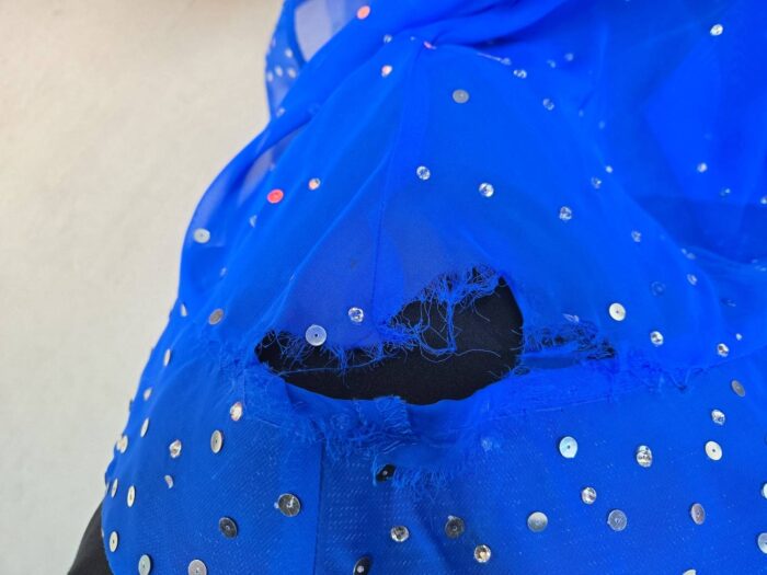 社交ダンスドレスのお直し完全ガイド|失敗しないためのポイントと注意点