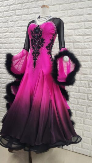 【試着・レンタル・購入】社交ダンスドレス　Mサイズ　ローズピンク　スタンダードドレス945-M